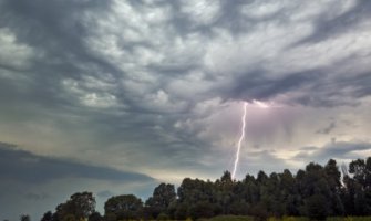 Od udara groma u Rožajama stradale dvije krave