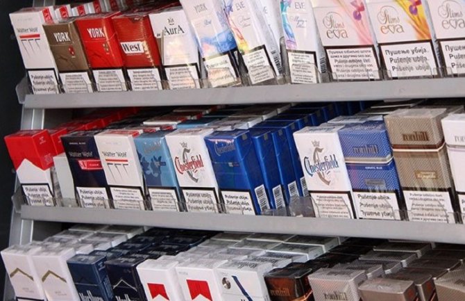 Cigarete skuplje 10, a bezdimne 30 centi