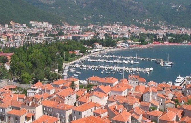 Ultra Crna Gora Budva: Računajte na nas ukoliko se u Budvi formira COVID bolnica