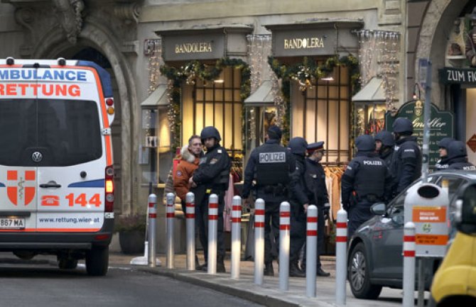 Vilotijević pukom srećom preživio ranjavanje, metak mu prošao kroz lobanju