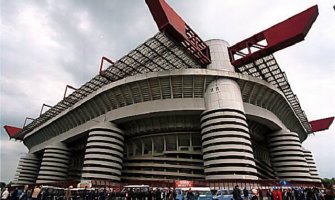 Građani ne daju kultni stadion: Traže referendum protiv rušenja 