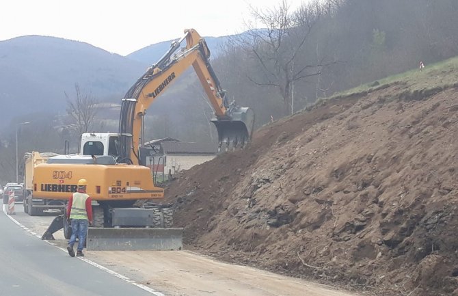 Dovoljno novca za radove na putevima, Uprava za saobraćaj raspolagaće sa 36,9 miliona eura 