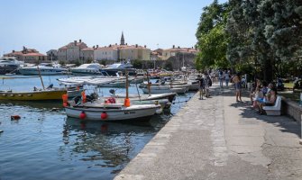 Hotelijeri  iz CG medicinskim radnicima iz korona bolnica poklanjaju odmor