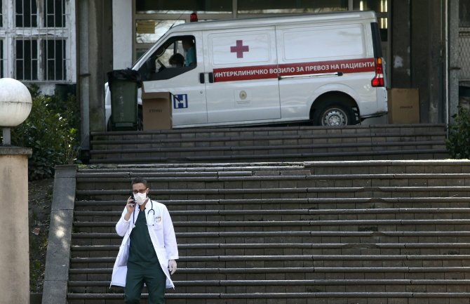 Najviše preminulih u jednom danu u Sjevernoj Makedoniji, gradonačelnik Skoplja pozitivan na koronavirus