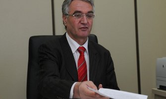 Kalač: Crna Gora se može nositi s posljedicama krize, važnu ulogu igra bankarski sektor 