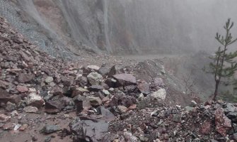 Odron na putu Mojkovac - Pljevlja, saobraćaj u prekidu