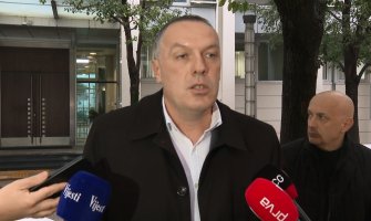 Bez dogovora Sindikata i Vlade: Nema novca za povećanje zarada prosvjetarima