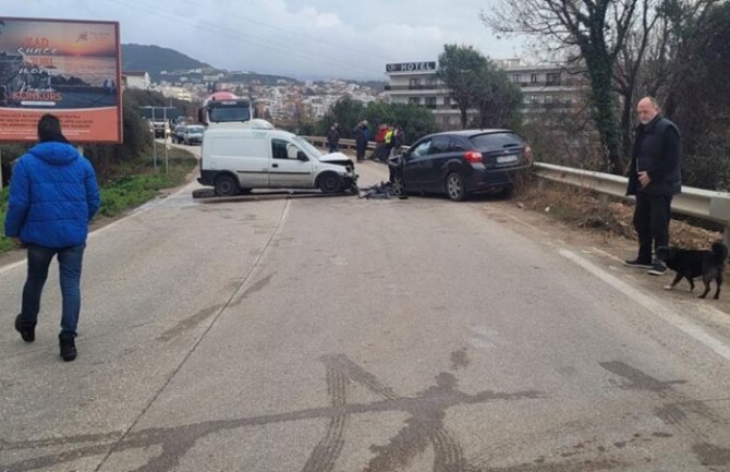 Saobraćajna nezgoda na putu Bar - Ulcinj, povrijeđene dvije osobe