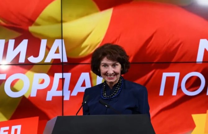 Grčka i EU negoduju jer nova predsjednica S. Makedonije nije izgovorila pun naziv države