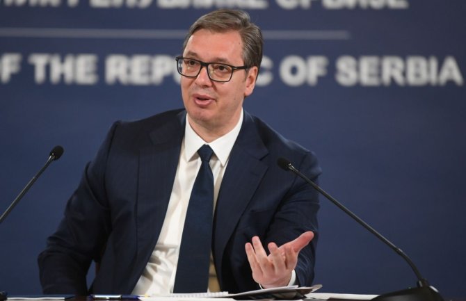 Vučić: Sa Šolcom se ne konsultujem oko litijuma