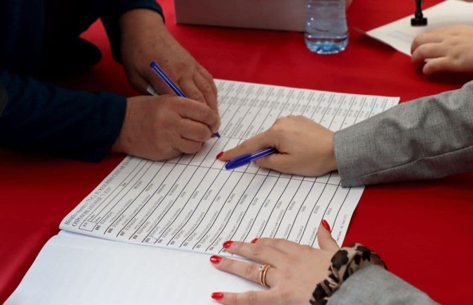 Kažnjavanje partija neizlaskom na izbore dobra poruka, ali ništa ne mijenja