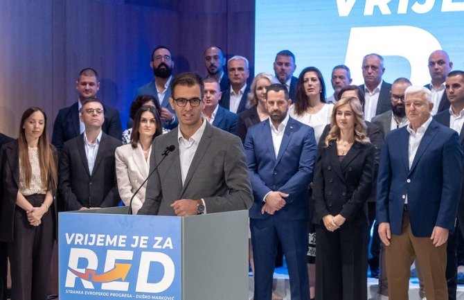 SEP: Odlazeća vlast Podgorice da odmah prestane masovno partijsko zapošljavanje koje je u toku