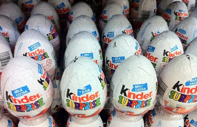 Ukoliko pokušate da unesete Kinder jaja u SAD platićete kaznu od 2.500$ – po komadu!?