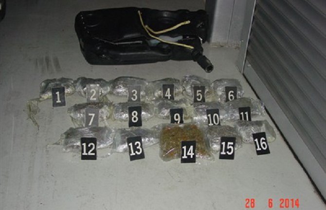 NA GP Dobrakovo zaplijenjeno  8,5 kg skanka