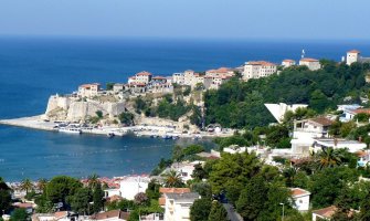 Ulcinj: Krivična prijava protiv načelnika i službenice Uprave za nekretnine 