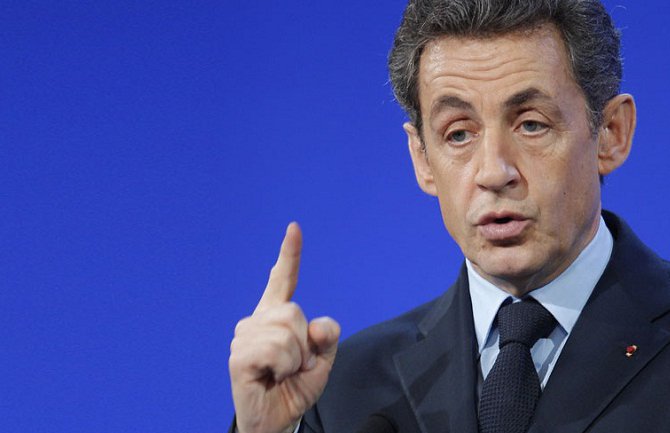 Sarkozi: Birači odbacili one koji su na vlasti