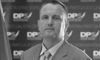 Popović uputio telegram saučešća povodom smrti Šturanovića