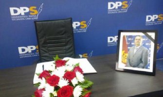 Otvorena knjiga žalosti povodom smrti Šturanovića