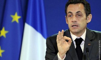 Nicolas Sarkozy se vraća u politiku