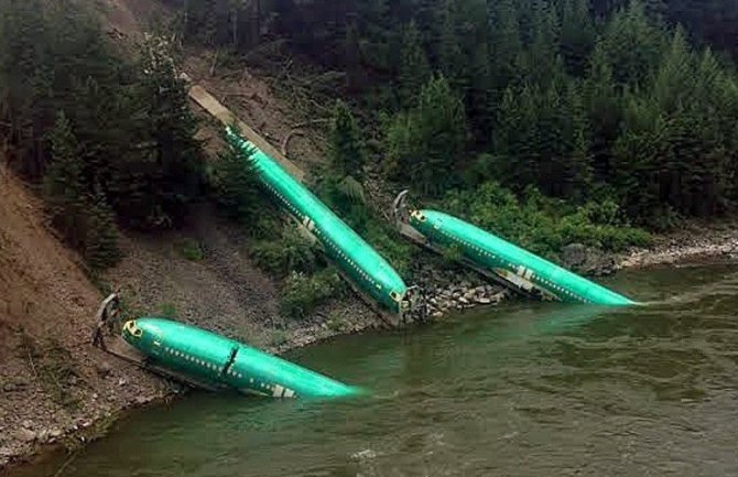 Prevrnuo se voz,  tri boinga 