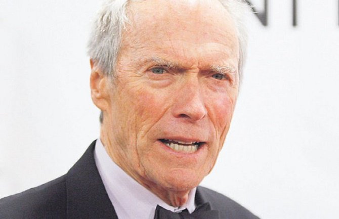 Klint Istvud ne zna šta je “selfi”