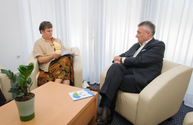 Vlahović: Hitno ukinuti neke odredbe Izbornog zakona