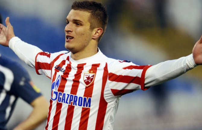 Crvena zvezda odbila milion i po eura za Lazovića
