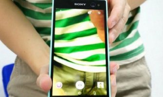 Sony Xperia C je 