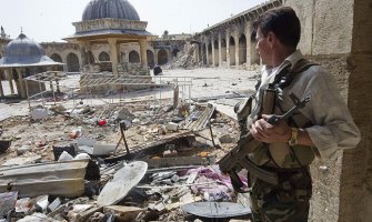 Raketa ubila 18 civila u Alepu