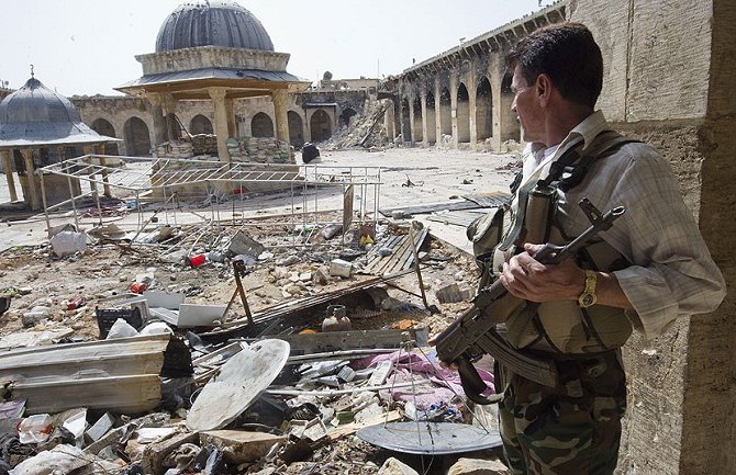 Raketa ubila 18 civila u Alepu