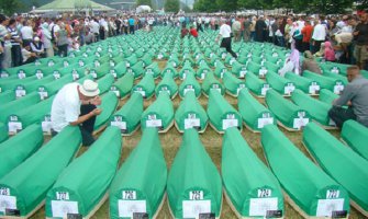 20 godina od zločina u Srebrenici