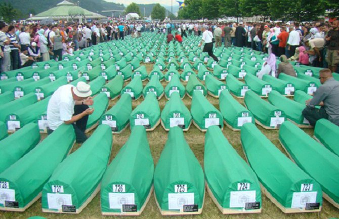 20 godina od zločina u Srebrenici