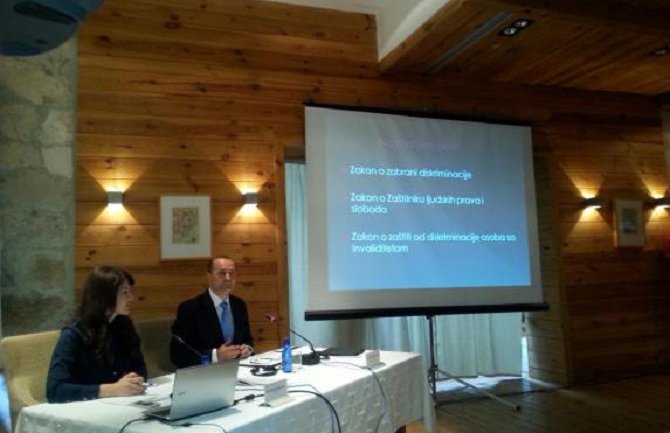 Ministar Numanović održao predavanje mladim diplomatama