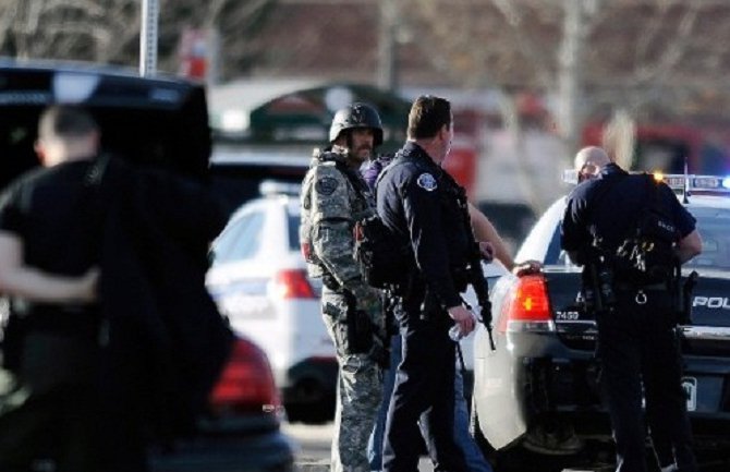 Teksas: Pucnjava ispred plesne škole,  dvoje mrtvih