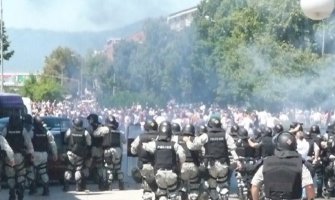 Albanci šire proteste na SAD i EU