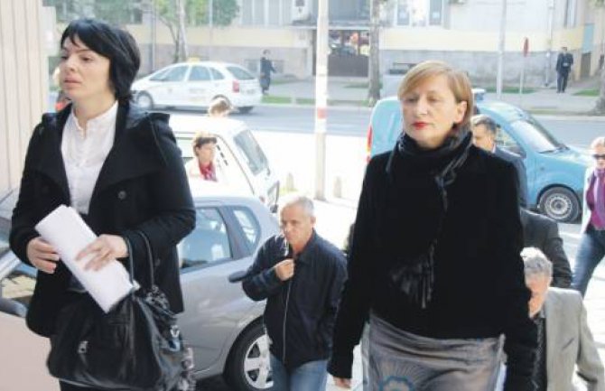 Po 15.000 eura za duševne bolove Tadić-Mijović i Perović 