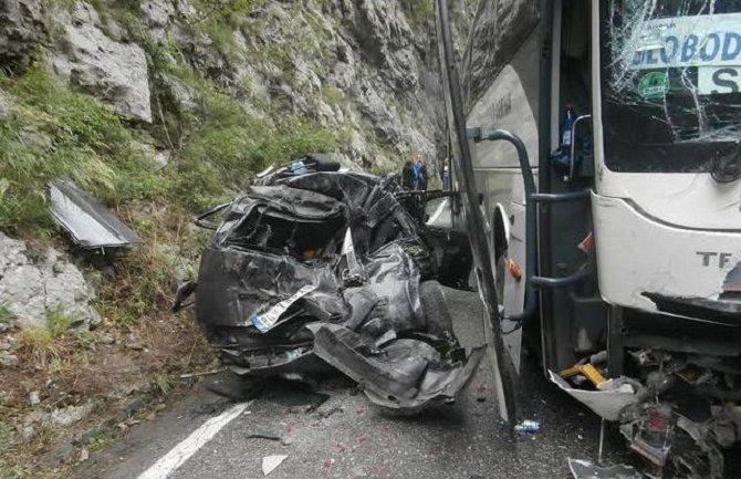 U udesu na putu Podgorica - Kolašin teško povrijeđen mladić