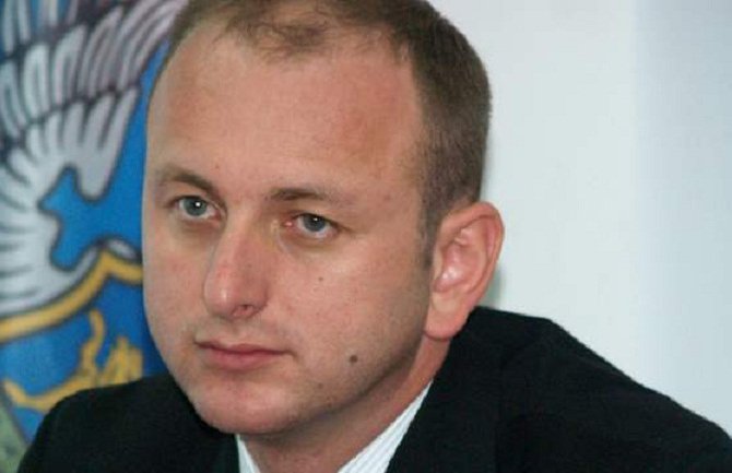 Knežević: Ostatak opozicije da ne čeka da pohapse sve lidere DFa