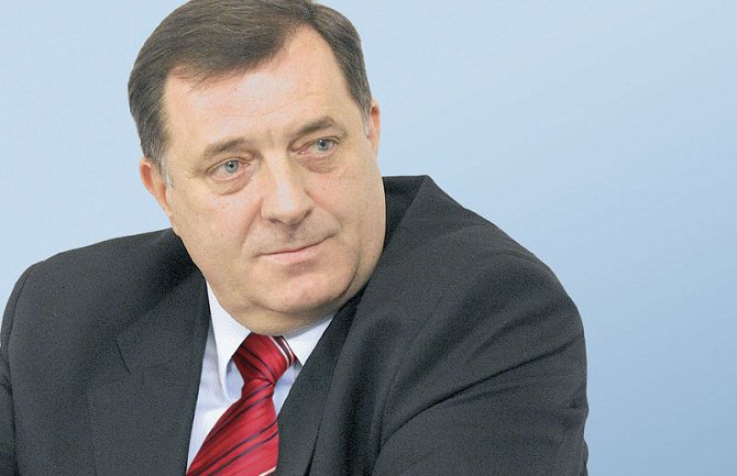 Dodik: Radovao bih se da RS dodirne more