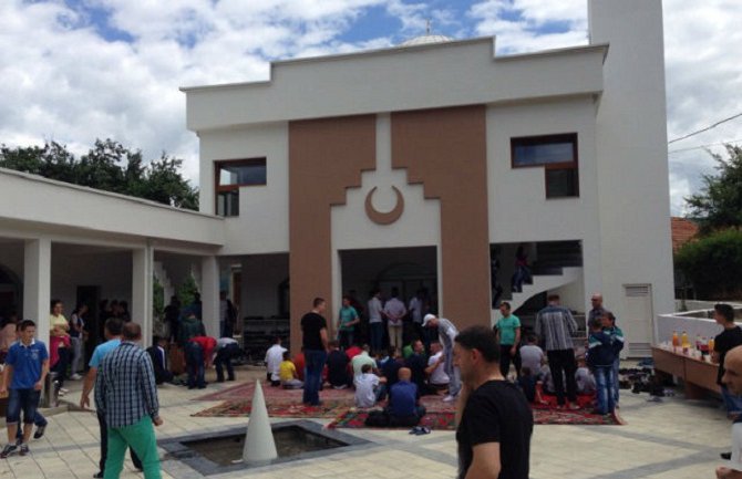 BKZ Bijelo Polje oštro osuđuje napad na džamiju u naselju Nedakusi