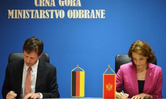 Pejanović-Đurišić i Poeške potpisali Ugovor o donaciji