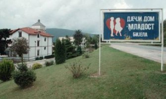 U Crnoj Gori sve više hraniteljskih porodica, a manje djece u domu