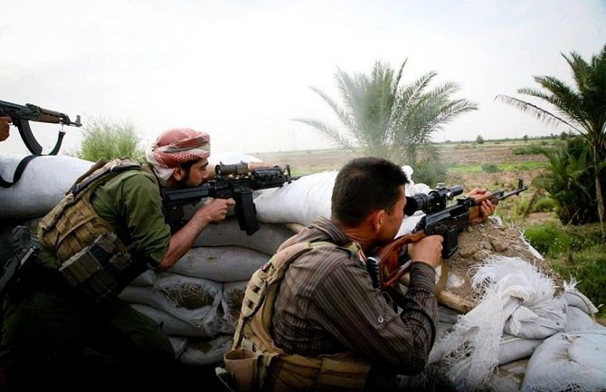 Irak: Ubijeno 60 zatvorenika i vojnika  