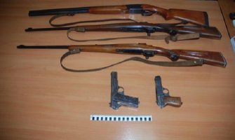 Kod Pljevljaka pronađeni oružje i municija