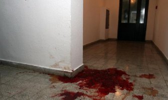 Otac pucao sinu u stomak, jer nije sredio svoju sobu!