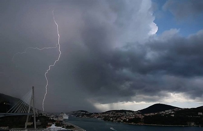 Veliko nevrijeme se očekuje u Hrvatskoj