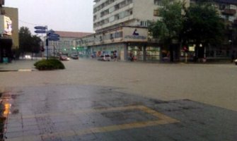 Nevrijeme nije zaobišlo ni Srbiju, izlila se rijeka u Loznici 