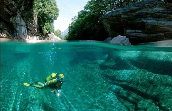 Egzotična dolina u Švajcarskoj (FOTO)