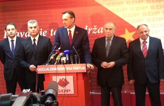 DPS ne može uslovljavati dogovor  oko uslova za fer izbore