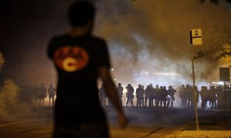 Ne prestaju rasni protesti zbog ubistva crnog mladića